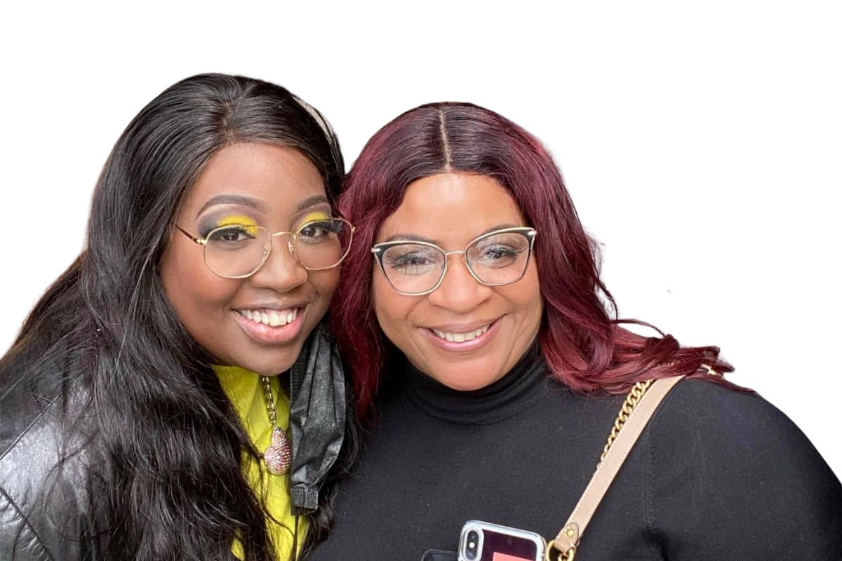 Cynthia McInnis encourages women at a Healing Truth gathering